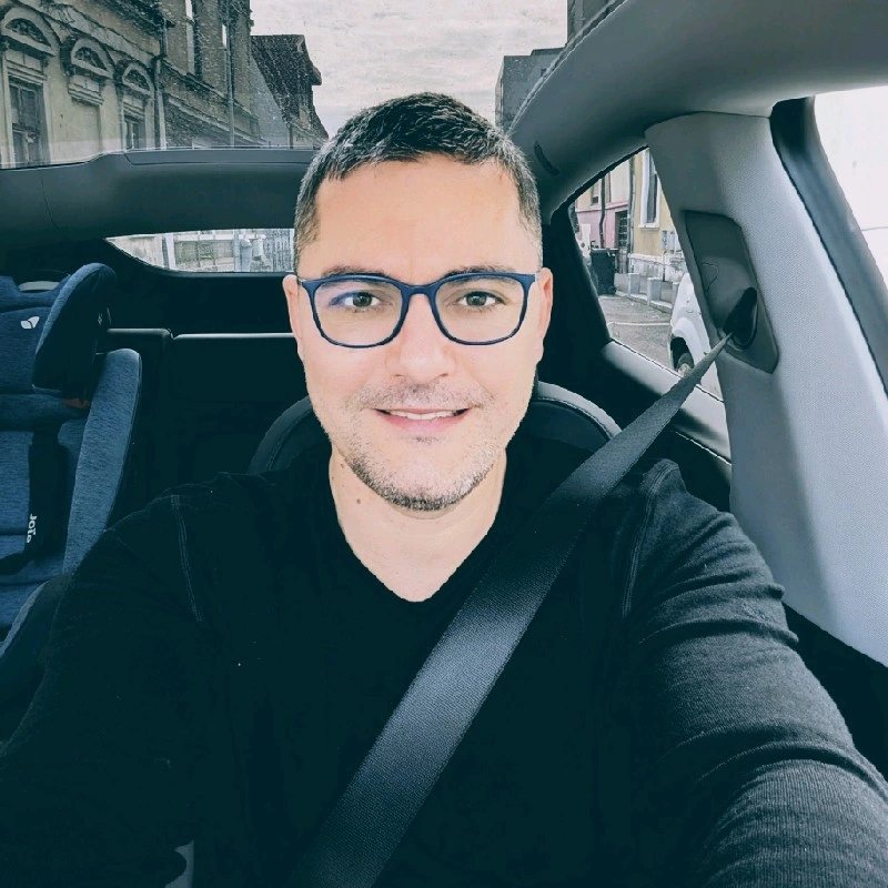 Dragos Manescu